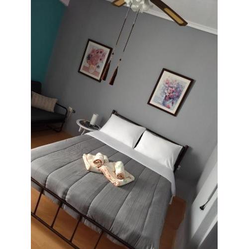 Georgia's apartment 5