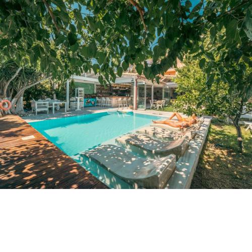 Georgia's Garden Hotel