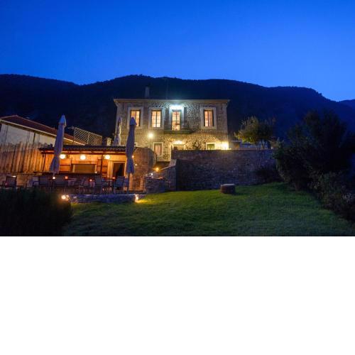 Gerofotis Traditional Guesthouse est 1892 - Close to Aigio, Akoli, Selianitika