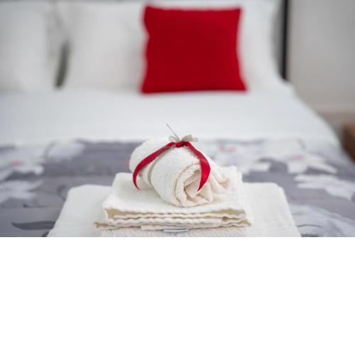Gessicaholidayhomes DIMORA GARDENIA CON GIARDINO PRIVATO