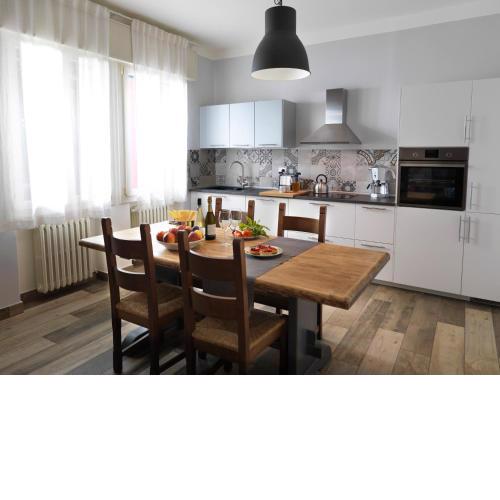 GINEVRA'S COUNTRY HOME