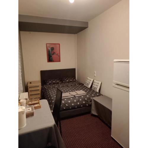 Giorgos studio Trikala