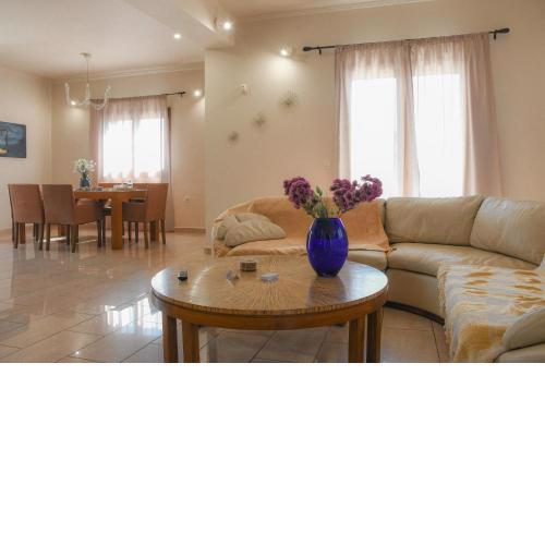 Giovanni City House
