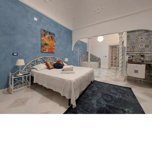 GL Golden City Apartments
