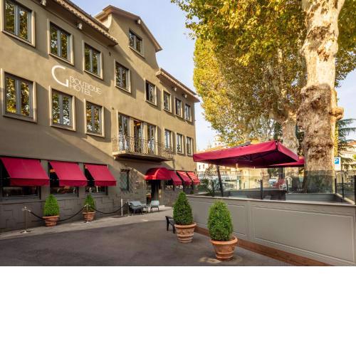 Glam Boutique Hotel