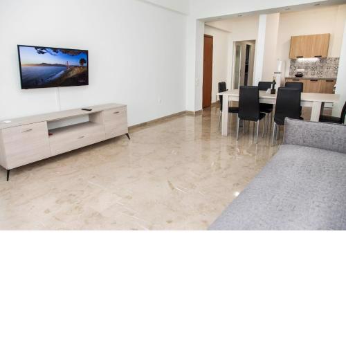 Glamorous Apt in central Athens