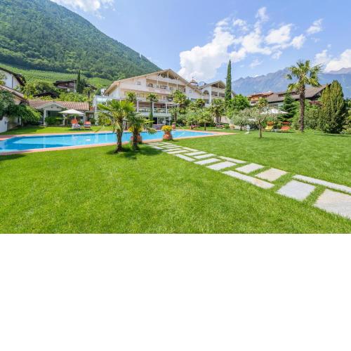Glanzhof Hotel & Apartments