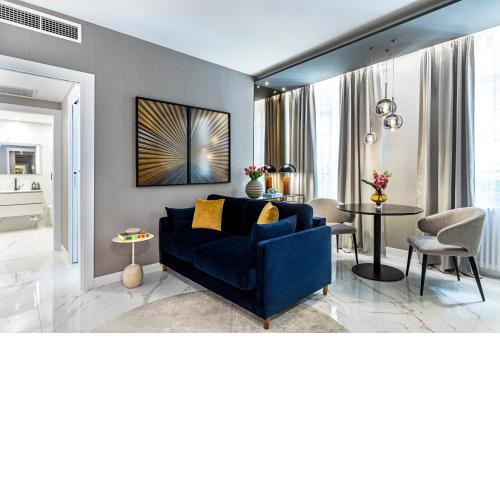 GLAUCIA HOME