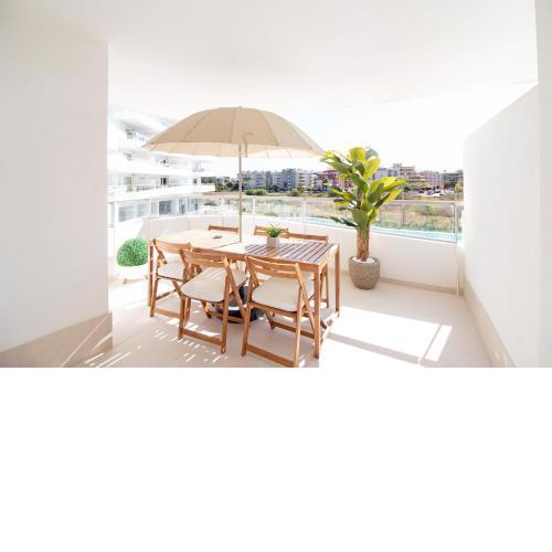 Global Properties, Apartamento con 2 terrazas en Gran Canet