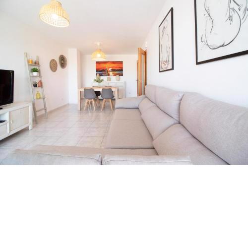 Global Properties, Bonito apartamento en la playa de Corinto, Sagunto