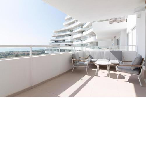Global Properties, Nuevo apartamento con terraza en Gran Canet Residencial