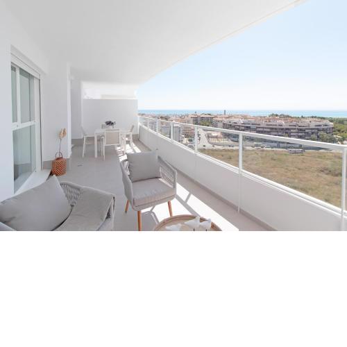 Global Properties, Nuevo apartamento con vistas al mar