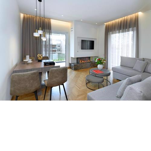Glyfada 2 bedrooms 6 persons apartment by MPS