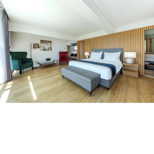 Glyfada Riviera Hotel