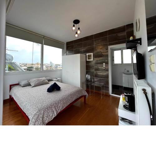 Glyfada Rooftop Bedroom