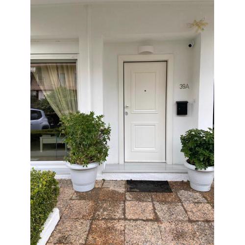 Glyfada studio