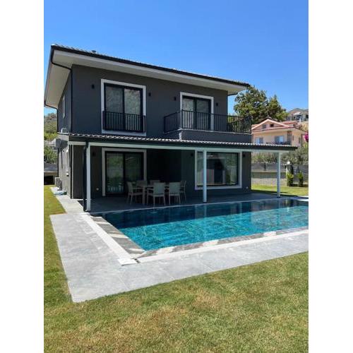 Göcekte 4+1 havuzlu lüks villa, VİLLA GÖCEK