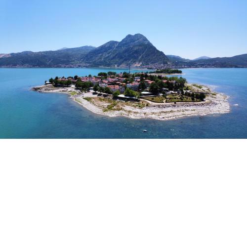 Göl Pension