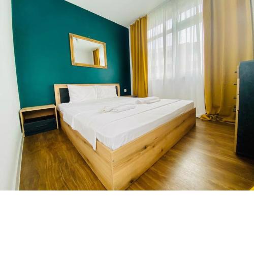 Gold & Green Stylish Apartment