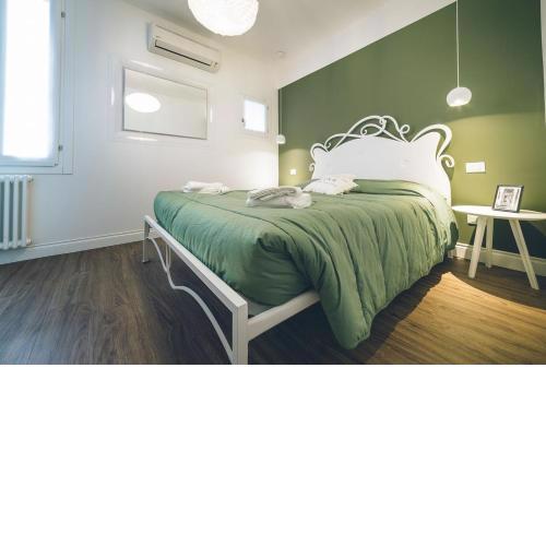 Gold Venice Suite