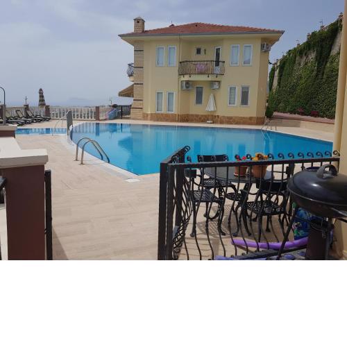 Goldcity 3 bedroom villa
