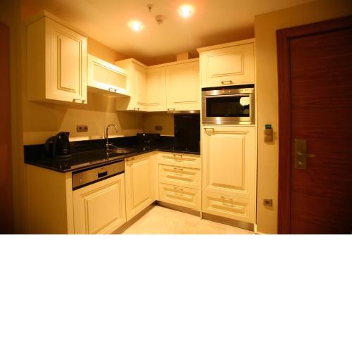 Goldcity Hotel