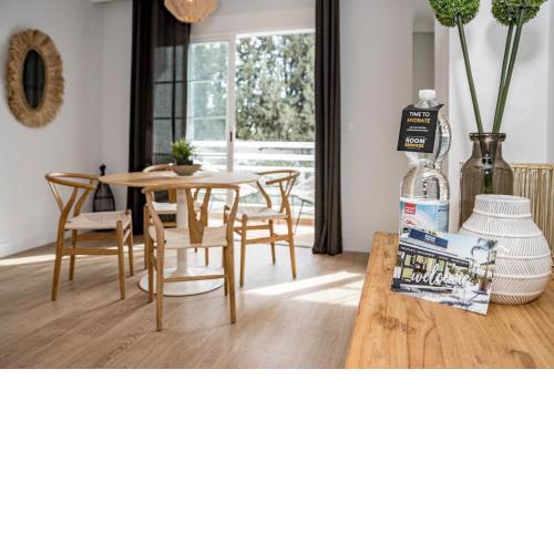 Golden Banus by Roomservices