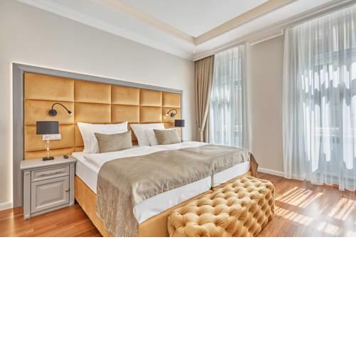 Golden Key Boutique Hotel