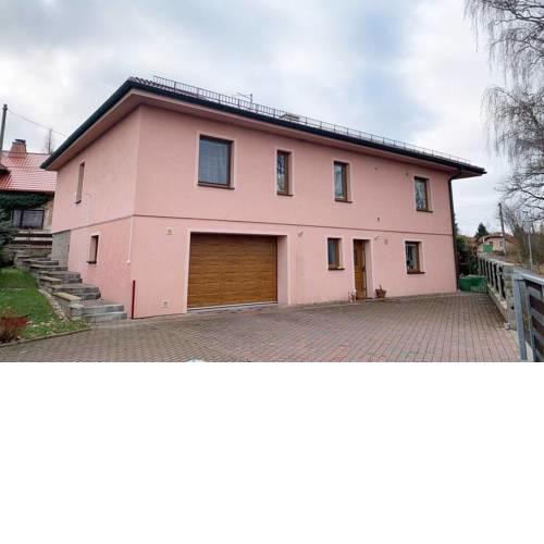 GOLDEN KEY Stay to be happy near Karlovy Vary