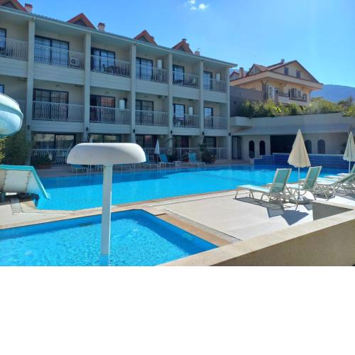 Golden Life Residence