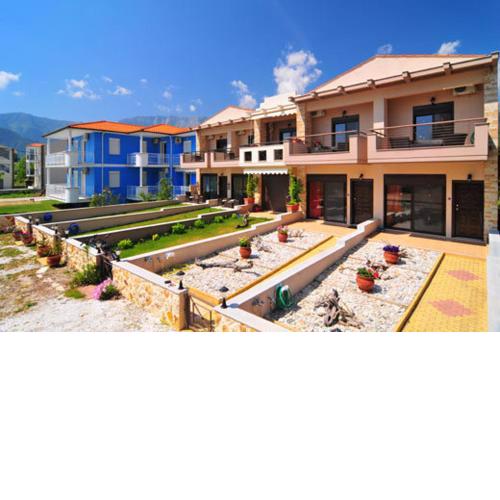 Golden Sunrise Apartments