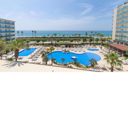 Golden Taurus Aquapark Resort