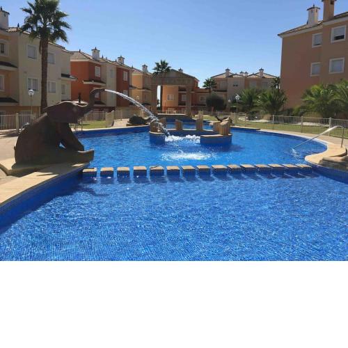 GOLF, PLAYA & PISCINA
