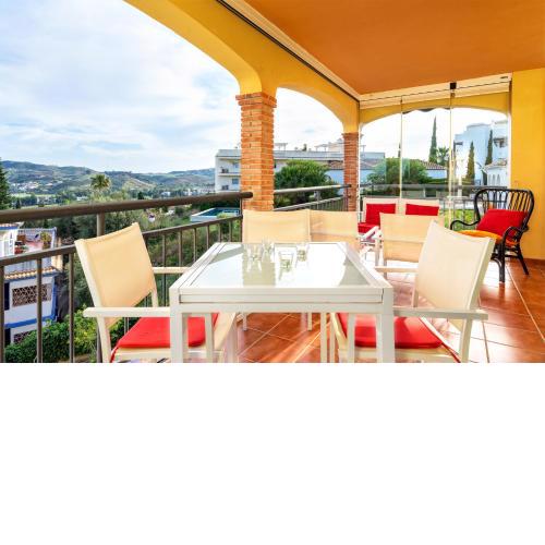 Golfer's quiet flat in Mijas Ref 104