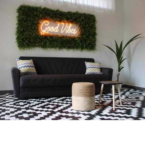Good Vibes Apartment