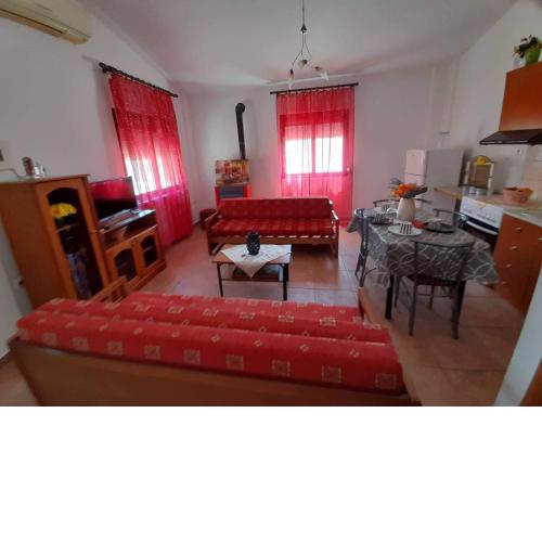 Good Vibes Apartments