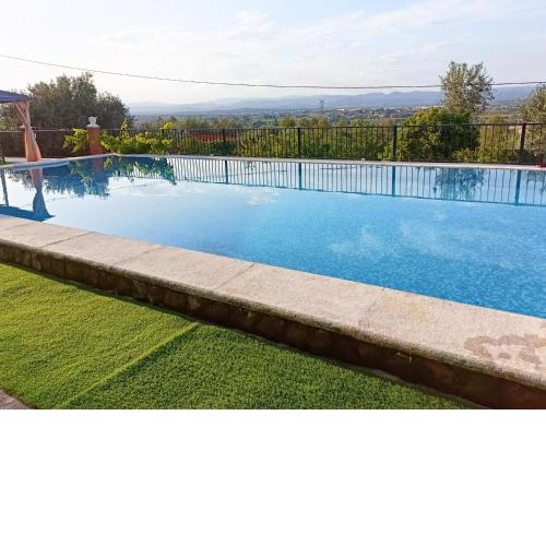 Good view,biggest pool 78 m2,summer resort,forest,hill,squirrel,rider,in City of misic