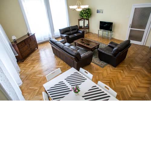 Goodtrip Apartments - Synagogue