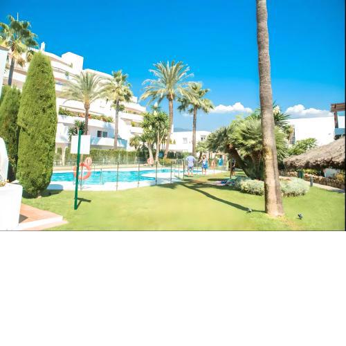 Gorgeous 2BR Apt. w/ Mountain View Puerto Banus