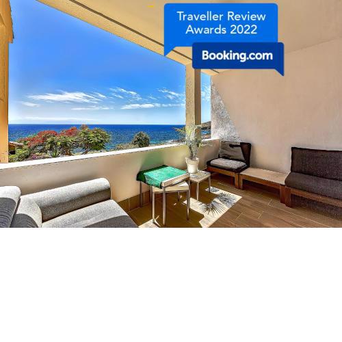 Gorgeous apartment with sea view in Callao Salvaje