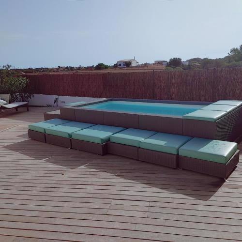 Gorgeous Beach Villla with AC, 300m2 from Playa Mitjorn