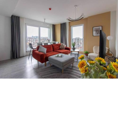 Gorgeous Brand New 2BR w Views & Free Parking #187