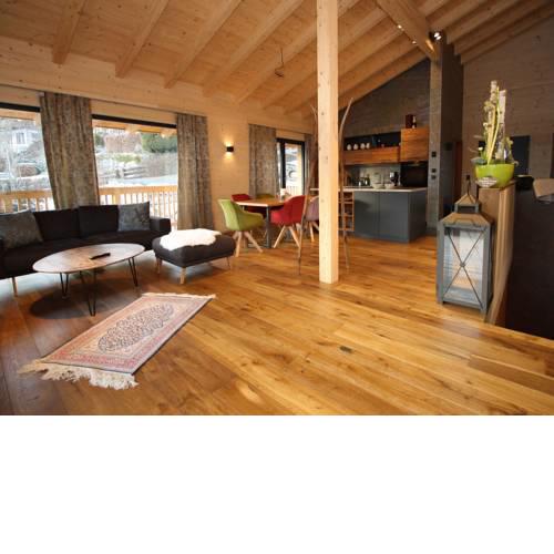 Gorgeous Chalet in Niedernsill with Garden