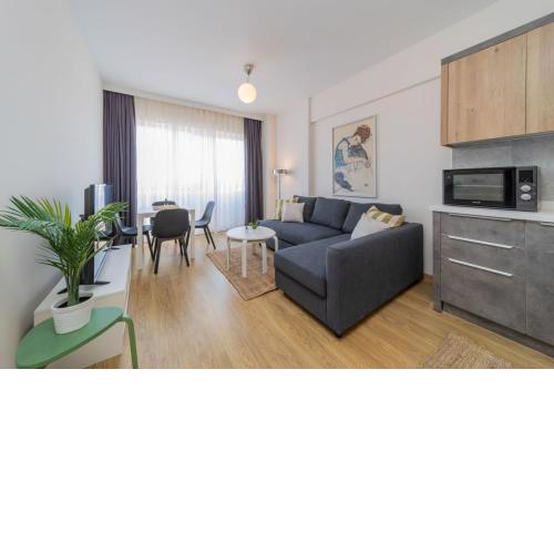 Gorgeous Flat with Shared Pool in Kepez
