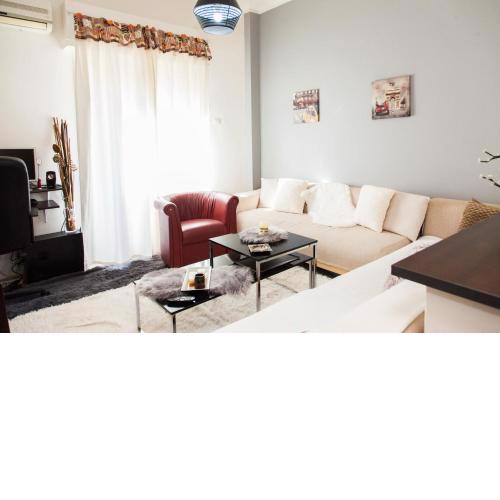 Gorgeous New Apt in Neos Kosmos