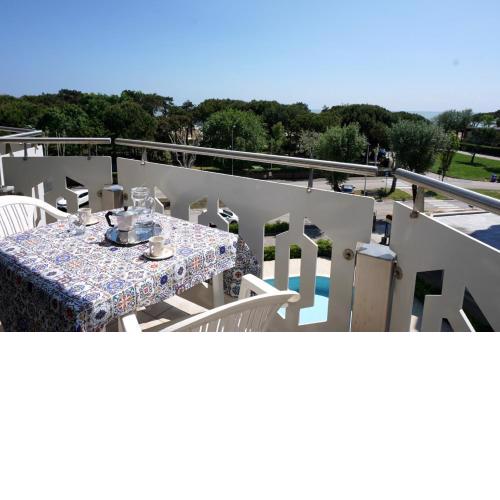Gorgeous studio with pool - A C by Beahost Rentals