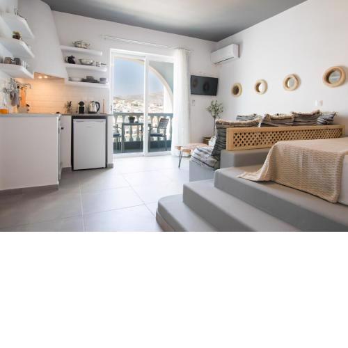 Gorgona Blue Studiο