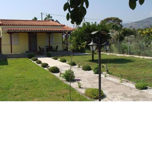 Gorjelina `s House