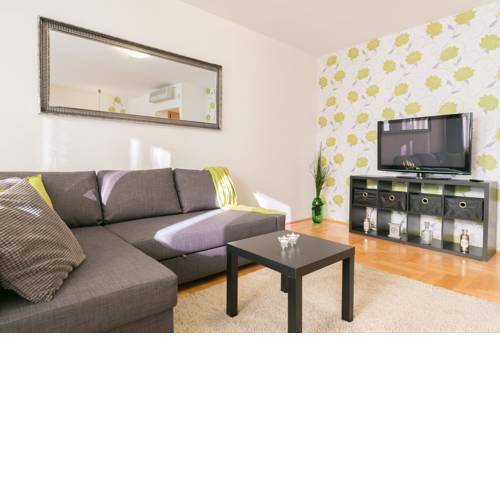 Gozsdu Court Premier Apartment