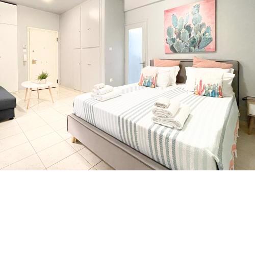 Grace and Charm: comfy studio apartment in Koukaki, Athens